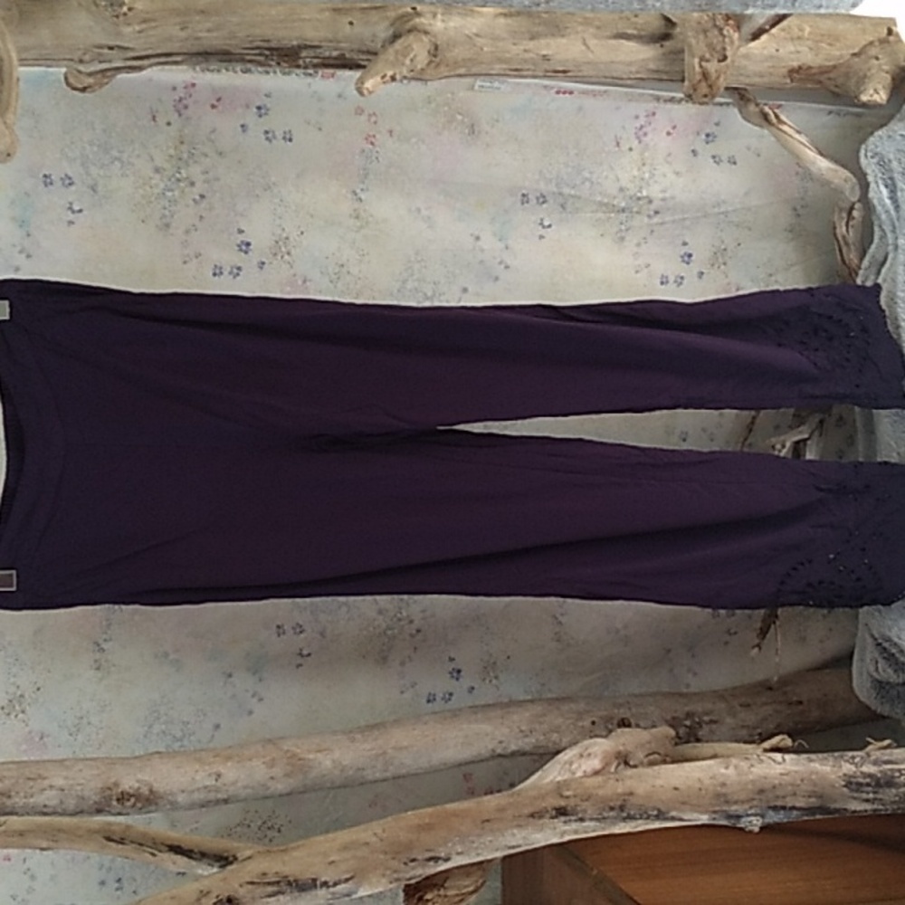 Mercer And Madison Women's Size Large Purple Flowy Eyelet Hem Pull On Pants